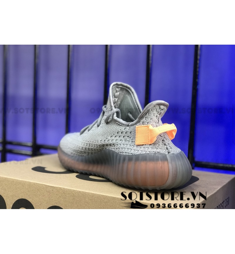 yeezy tail light resell